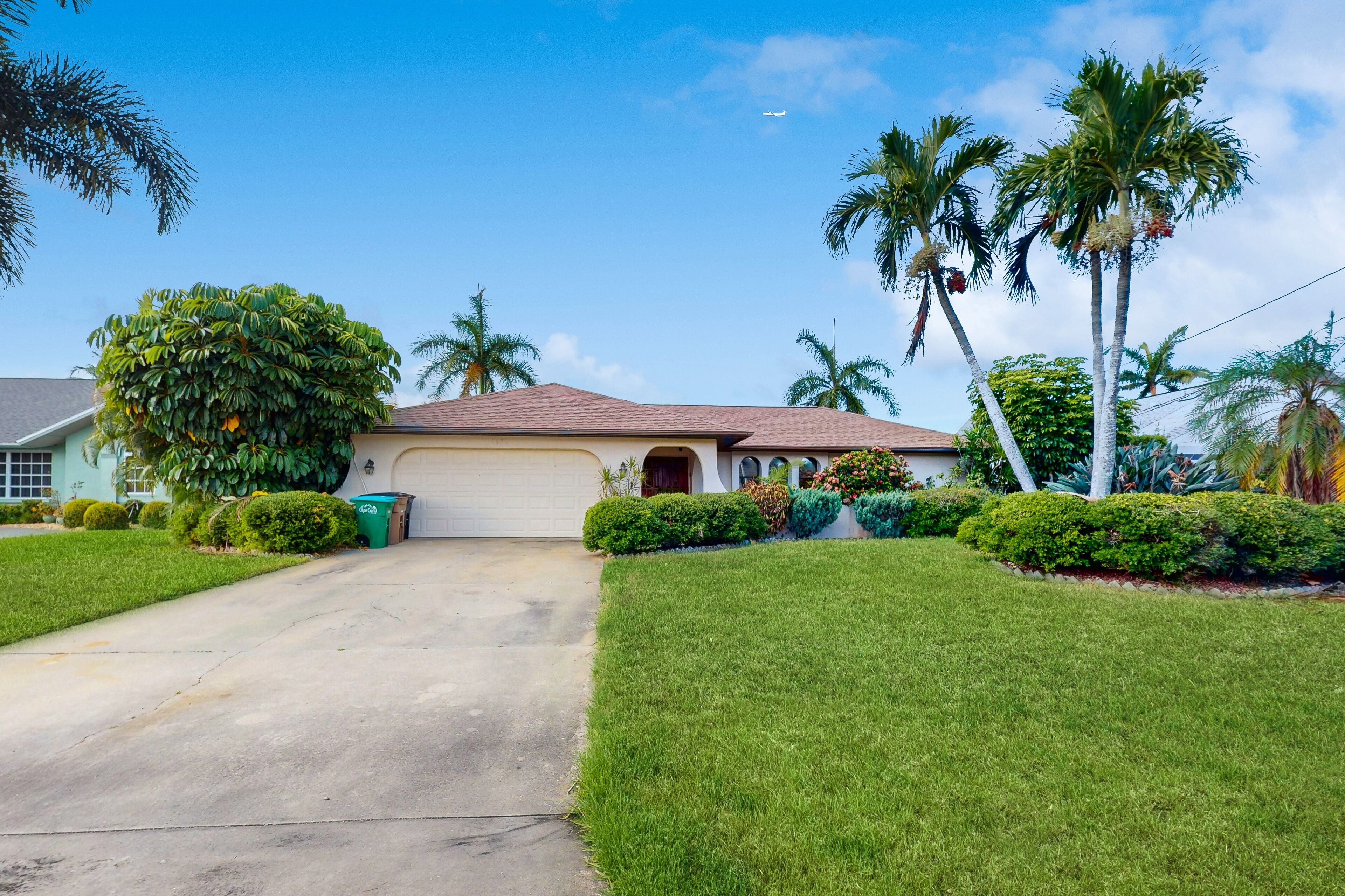 Southern Exposure Canal Getaway | Pool & Private Fishing Dock | Near Beach