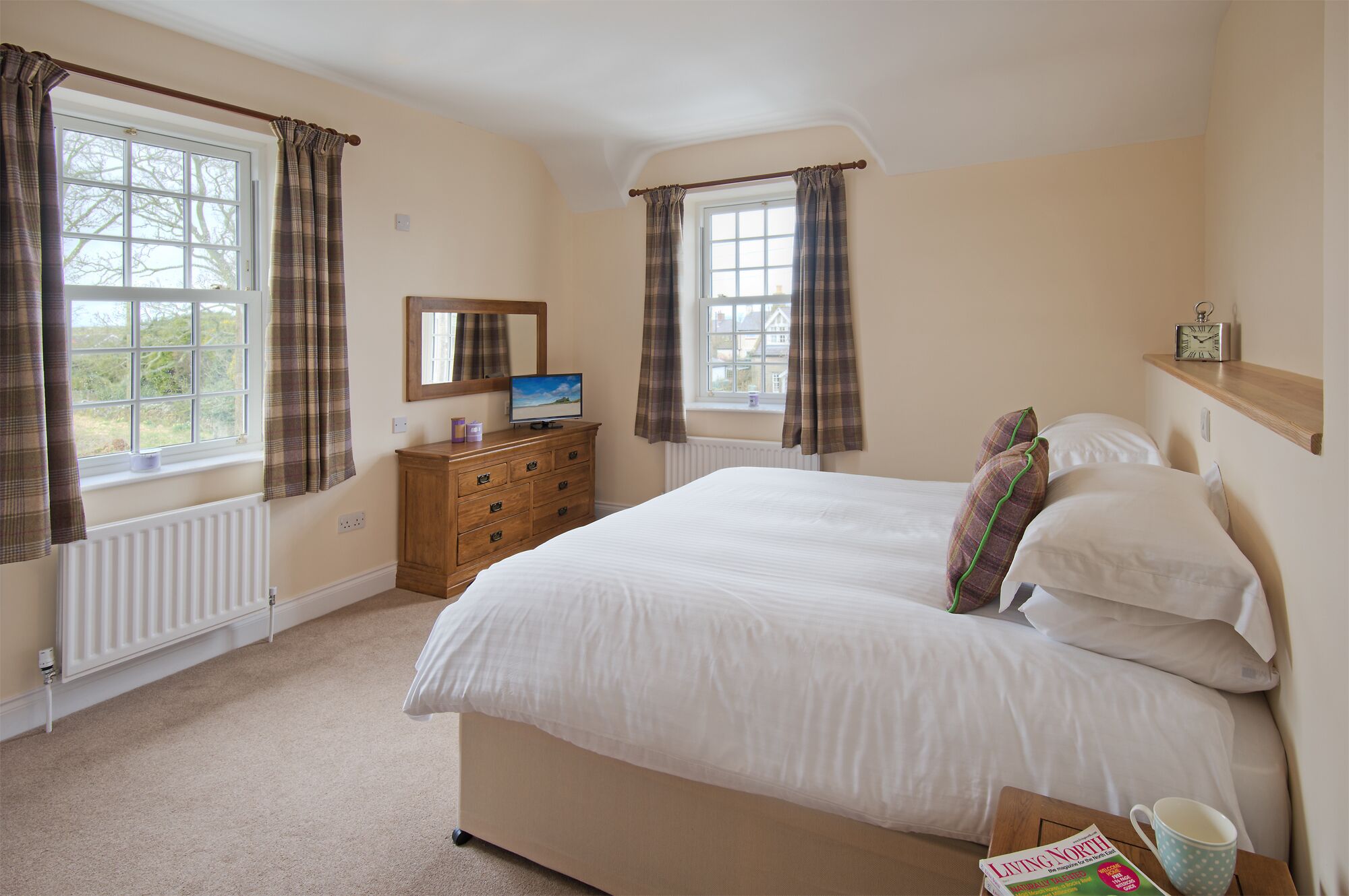 المنشأة من الداخل