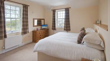 Cottage, Ensuite (Three Bed Old Police Hse) | Interior