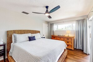 3 camere, accesso a Internet, lenzuola