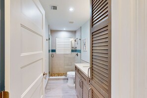 Free toiletries, hair dryer, towels