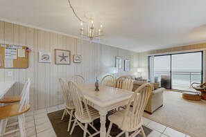Dining - Oceanfront Condo with Balcony, WiFi, Central AC, W/D & Shared Outdoor Pool (Ocean City)