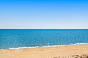 Na praia