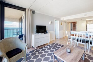 TV, DVD player, pebolim