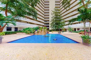 Una piscina techada