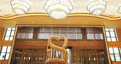 Hezhou Hongrui International Hotel
