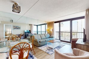 TV, DVD player - Ocean-view condo with AC, Balcony, pools, saunas & game room (Ocean City)