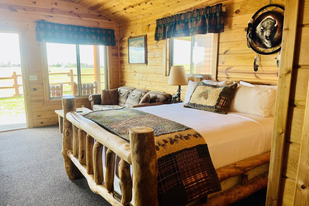 Badlands Frontier Cabins, Wall: Hotel Reviews, Rooms & Prices | Hotels.com