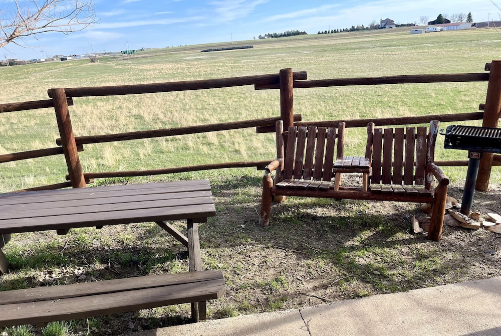 Badlands Frontier Cabins by null