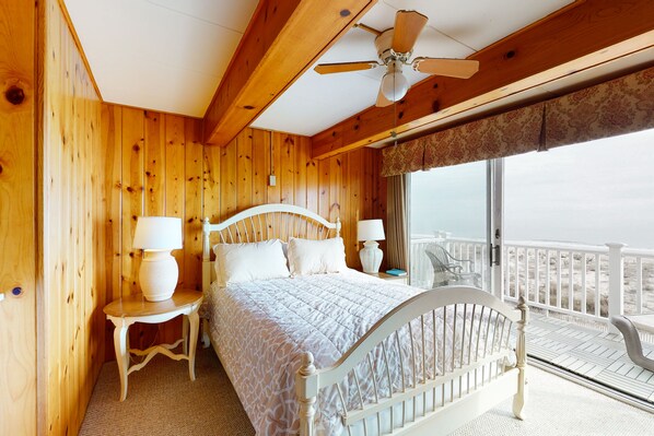 4 bedrooms, Internet, bed sheets