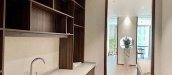 Summer Yulan Apartment