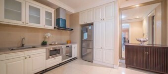 Summer Yulan Apartment