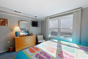 1 多间卧室、上网接入、床单