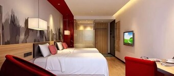 Shankee Chain Hotel (Shenzhen Longhua Qinghu Subway Station)