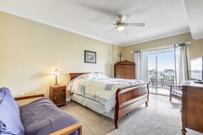 3 bedrooms, internet, bed sheets