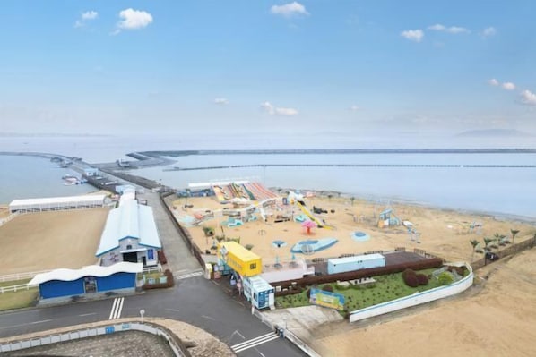 View from property - Rujia China Inn Hotel (Shanghai Jinshan City Beach) (Shanghai)