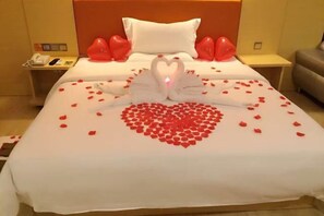 Room - 7 Days Premium (Shenzhen Bao'an Bus Station Haiya Mega Mall) (Shenzhen)
