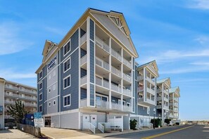 Exterior - Lovely Home w/Marina & Bay Views From Balcony, Private Washer/Dryer, Free WiFi (Ocean City)