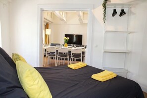 2 bedrooms, iron/ironing board, WiFi, bed sheets - Hamburger Perle am Gänsemarkt und Binnenalster (Hamburg)