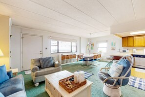 TV, DVD player - Lovely Oceanside Vacation Suite w/Private Washer/Dryer, Free WiFi, & Balcony (Ocean City)