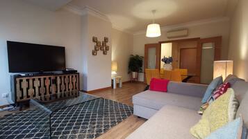 تلفزيون ذكي