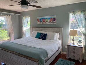 4 bedrooms, free WiFi, bed sheets