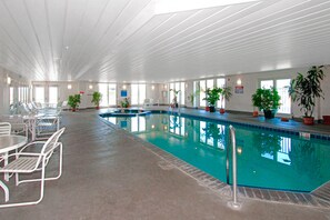 Piscina coberta i piscina climatitzada