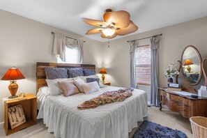 3 bedrooms, in-room safe, iron/ironing board, free WiFi