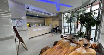 Rebo Hotel