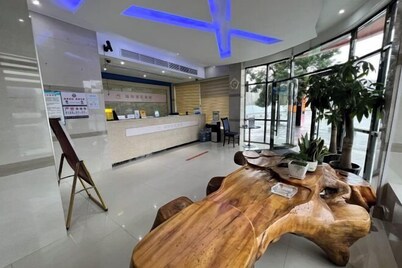 Rebo Hotel