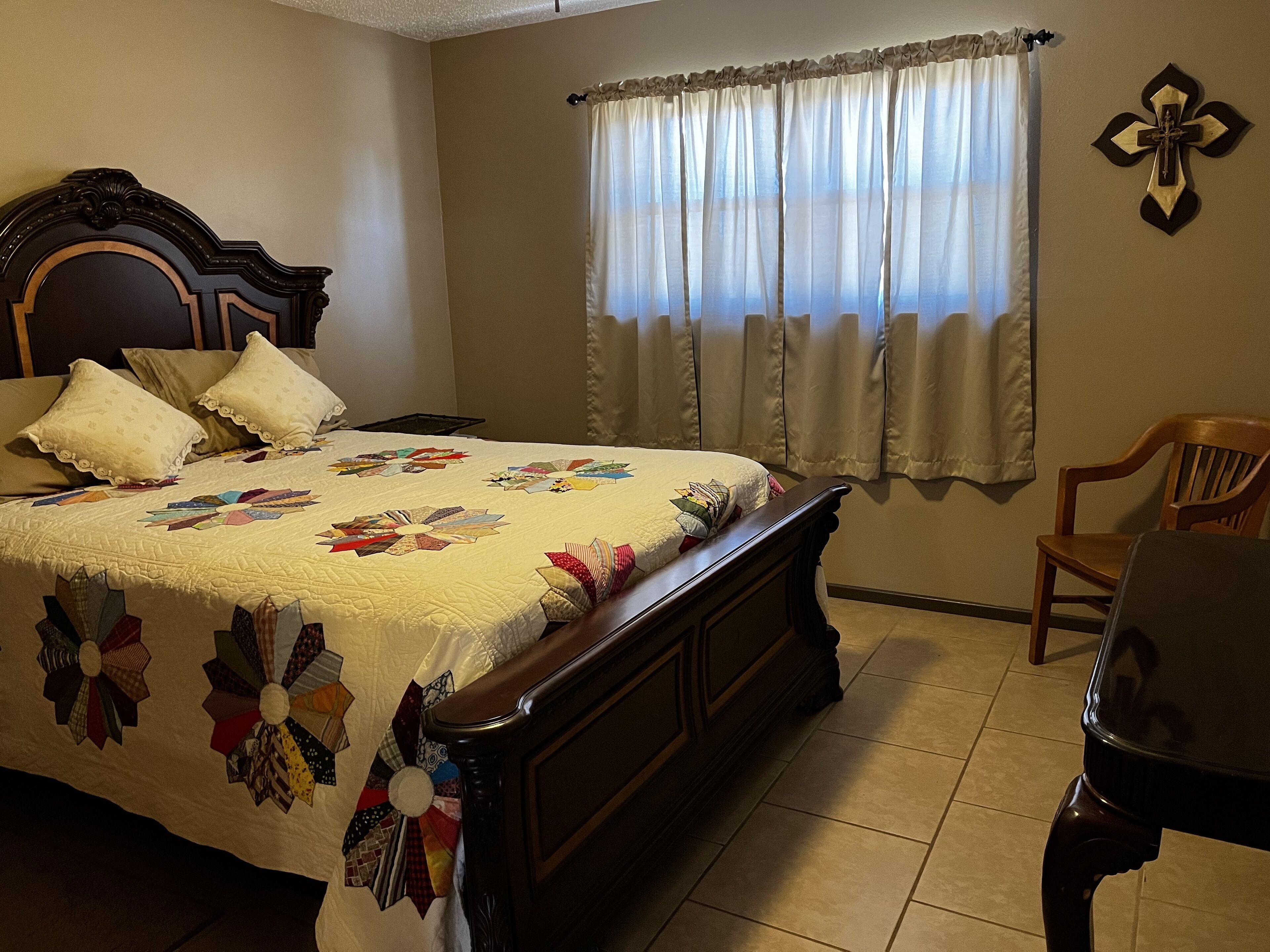 The Guest Cottage