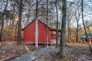 Exterior - Sasquatch Cabin- 3 Miles From Cherokee Natl Forest (Benton)