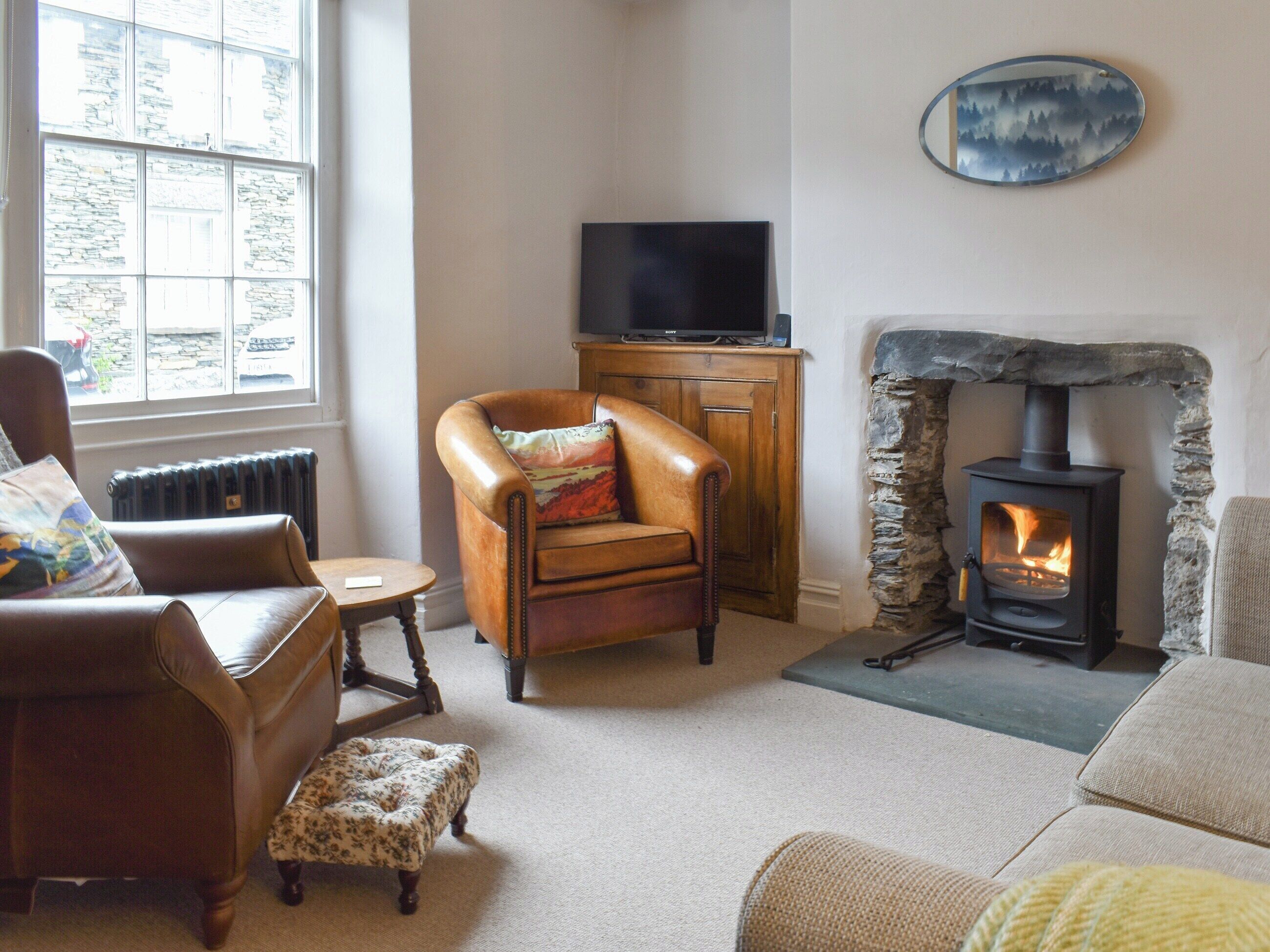 3 Bedroom Accommodation In Windermere - Windermere