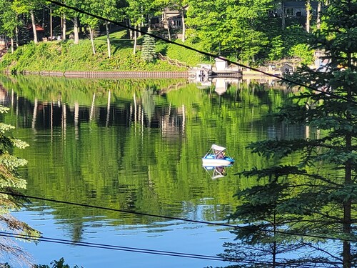 Castaways Cottage on Croton Pond (#2)