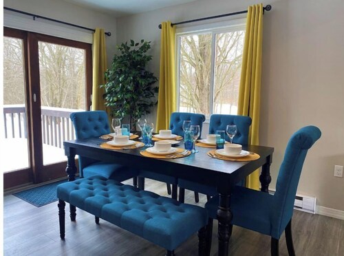 New! Relaxation room, firepit, trampoline, hammock and more! @ Pocono Mountains 