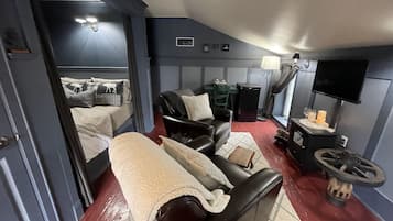 Værelse | Skrivebord, strygejern/strygebræt, gratis Wi-Fi, sengetøj