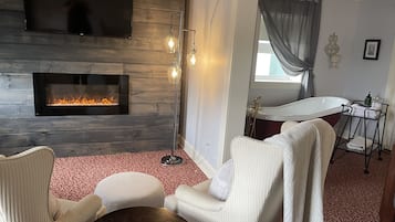 Studio suite | Een bureau, een strijkplank/strijkijzer, gratis wifi, beddengoed