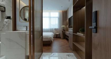 Fengxi Hotel (Huangshan North High-speed Railway Station)