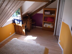2 bedrooms, WiFi - La grange, My happy place - the quiet place to recharge your batteries (Saint-Père)