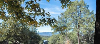 Cozy Mountain Retreat | Private Patio & Games
