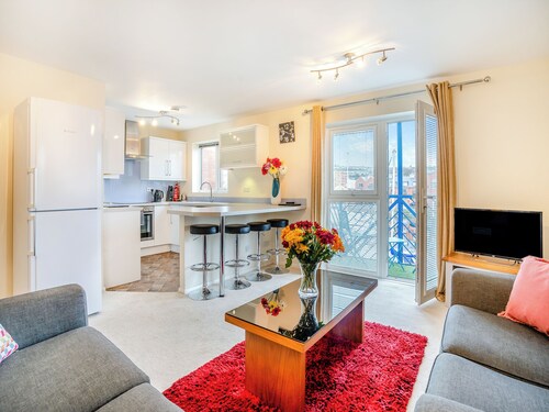 Marina View Apartment