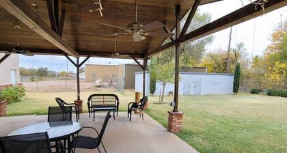 Sheriff`s House next to Jailhouse