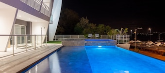 B&B HOME Fort de France Marina