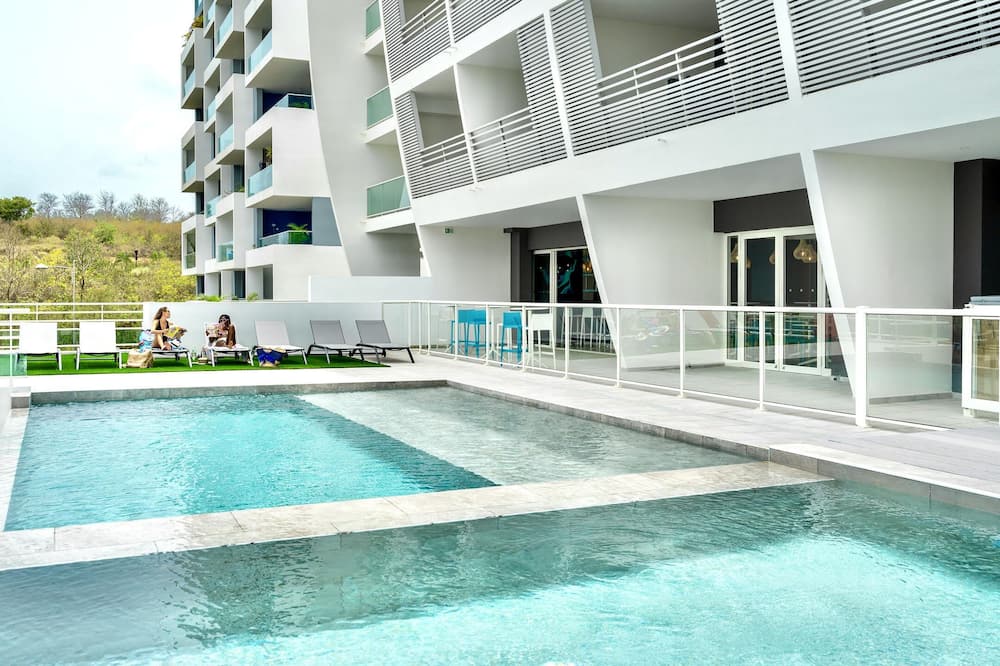 B&B HOME Fort de France Marina