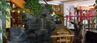 Qin Hai International Hotel