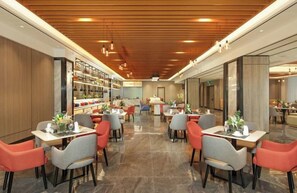 Dining - Ziyun Shiguang Boyue Hotel (Xindu Commercial Pedestrian Street, Yalu King Leisure Plaza Branch) (Ziyun)