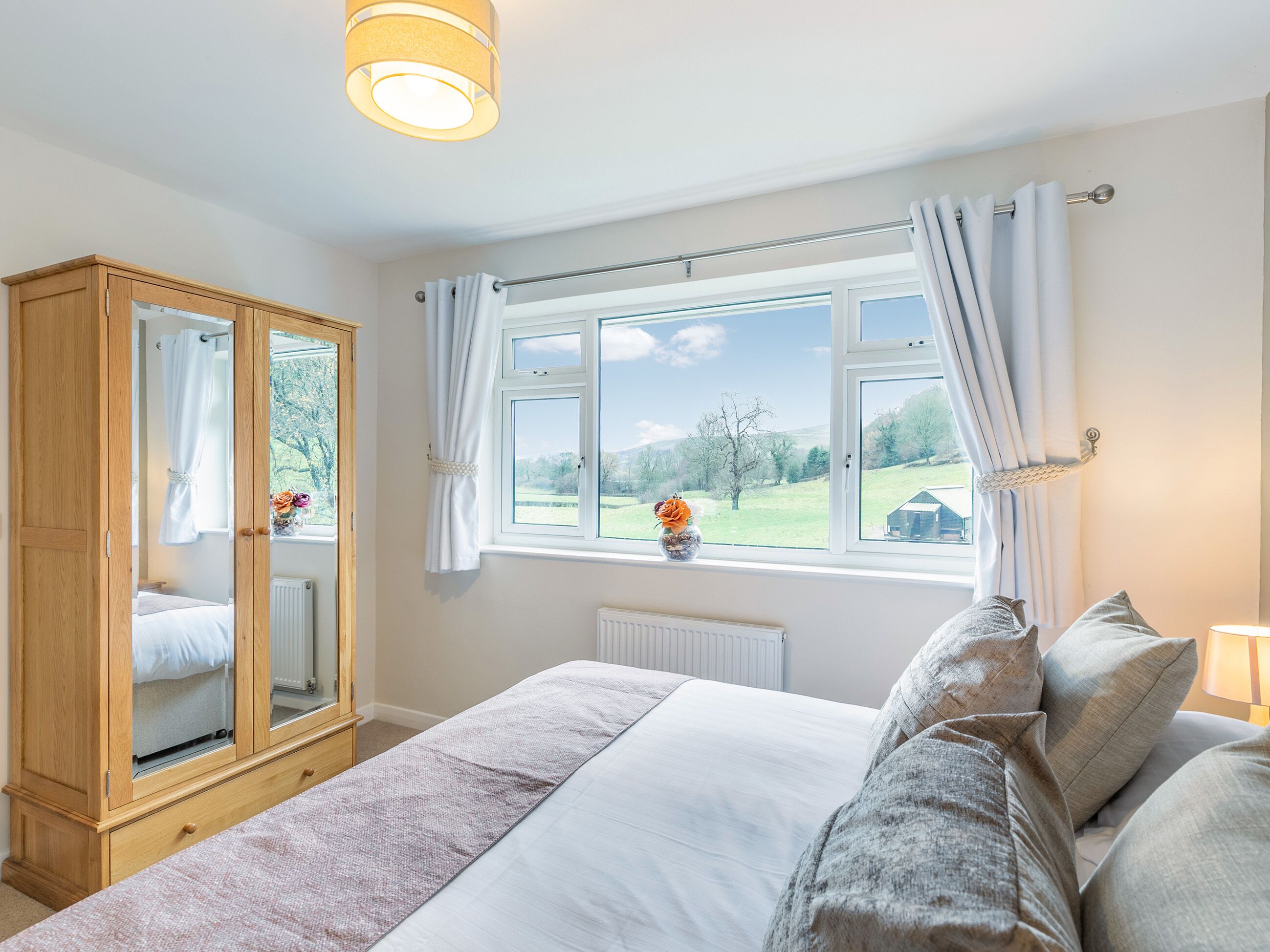 Double bedroom | Carr View - Carr View - Carr View Farm, Thornhill, Hope Valley