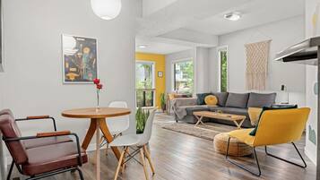 Smart-TV, Netflix og strømmetjenester