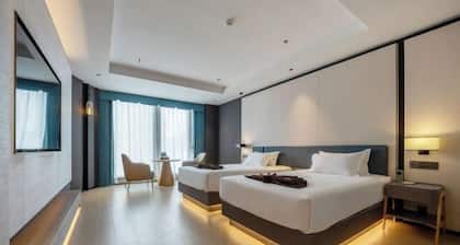Dongfang Yijing Hotel