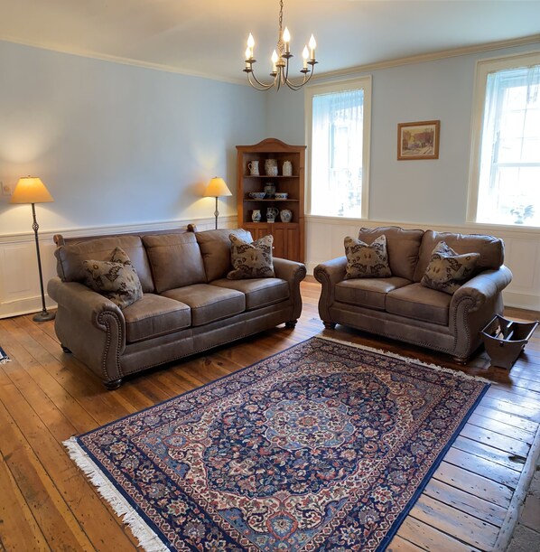 Téléviseur connecté, foyer, livres